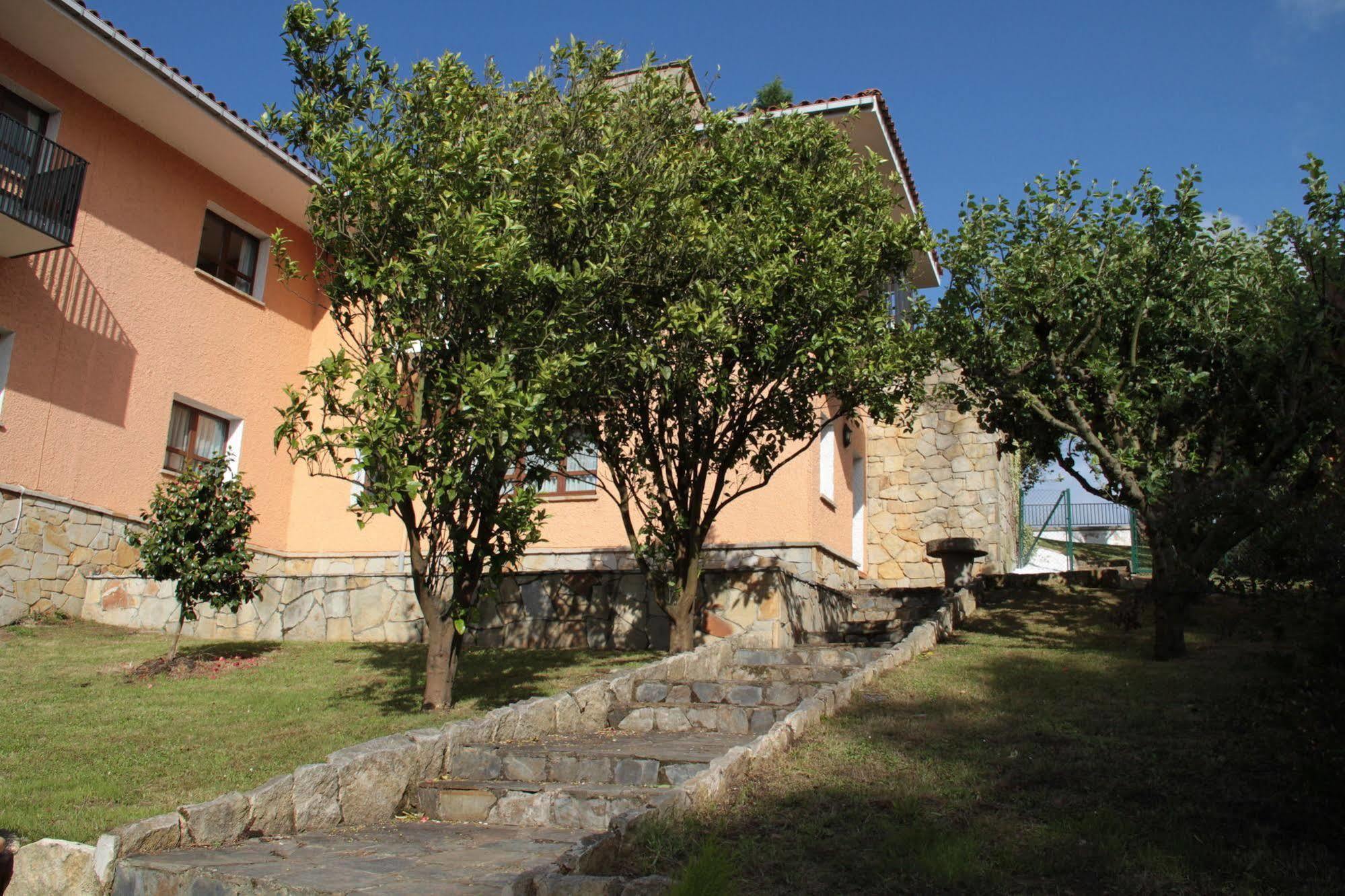 Sierra Pulide Apartamentos 살리너스 외부 사진
